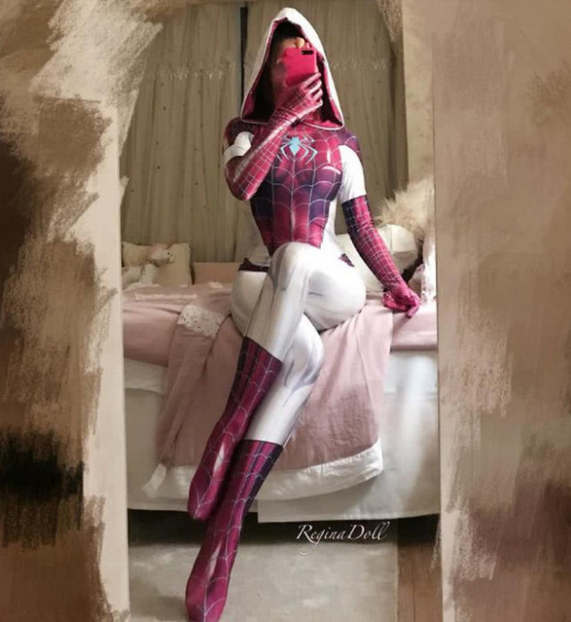 格温蜘蛛侠cos,身材好到六亲不认,网友:答应我腿一定要合拢