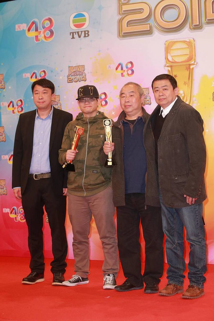 陈大愚透露他们家最先被感染的是他的媳妇,随后保姆也阳了,因为家里