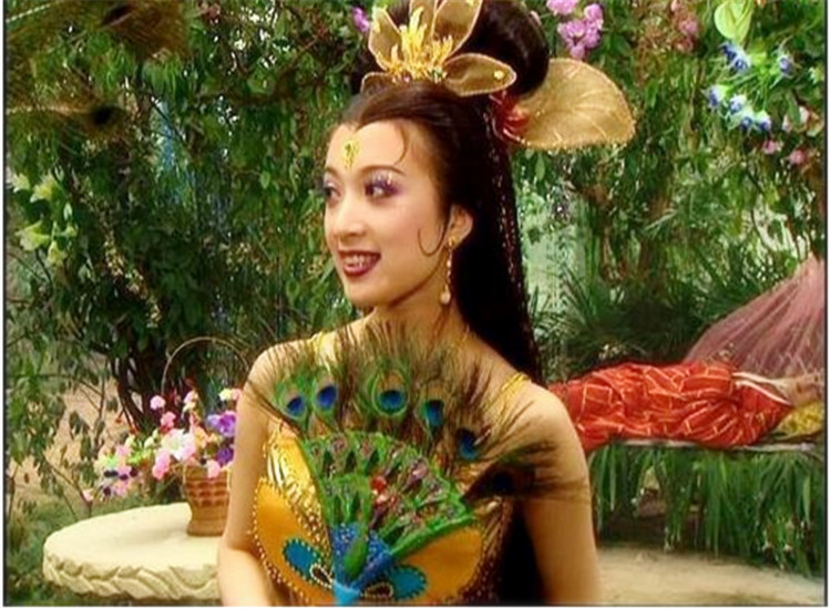 86版《西游记》孔雀公主的美照,第二幅图,美得就像仙女下凡