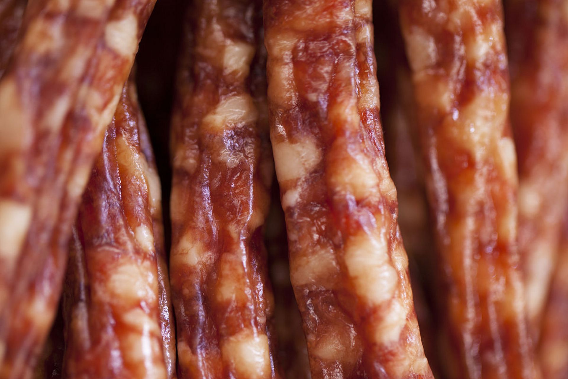 四川腊肠是一种非常有名的中式香肠,主要产自中国四川省.