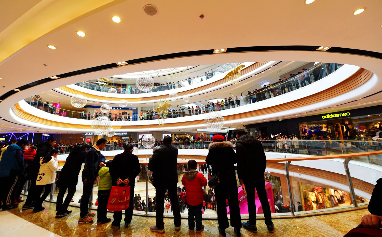 探秘浙江仙居最大的购物中心 吾悦广场时尚之都好玩又好逛!