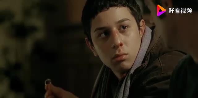 黄金周看电影:几分钟看完发过剧情电影《非法入境》