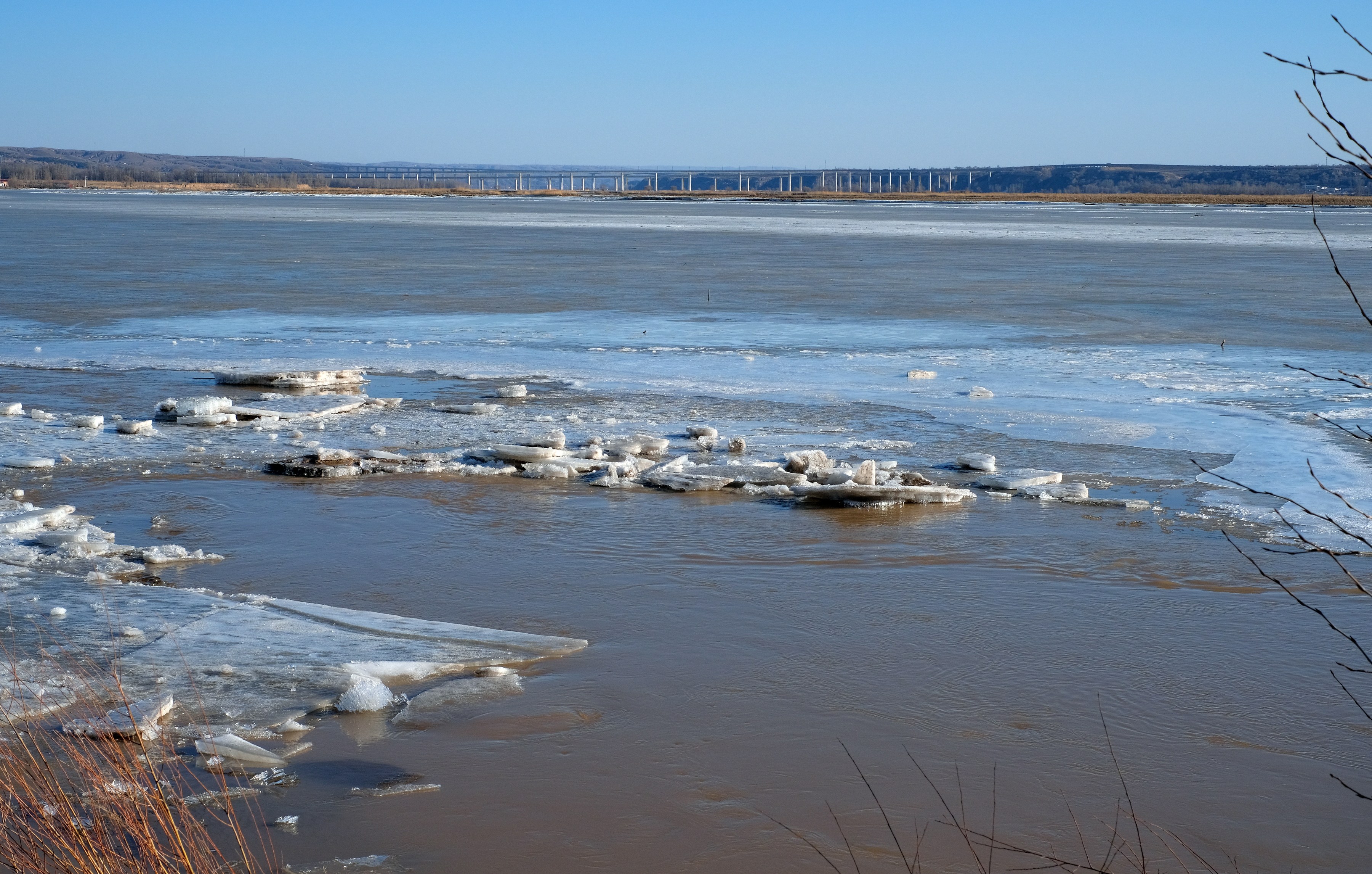 黄河内蒙古段开河形势平稳