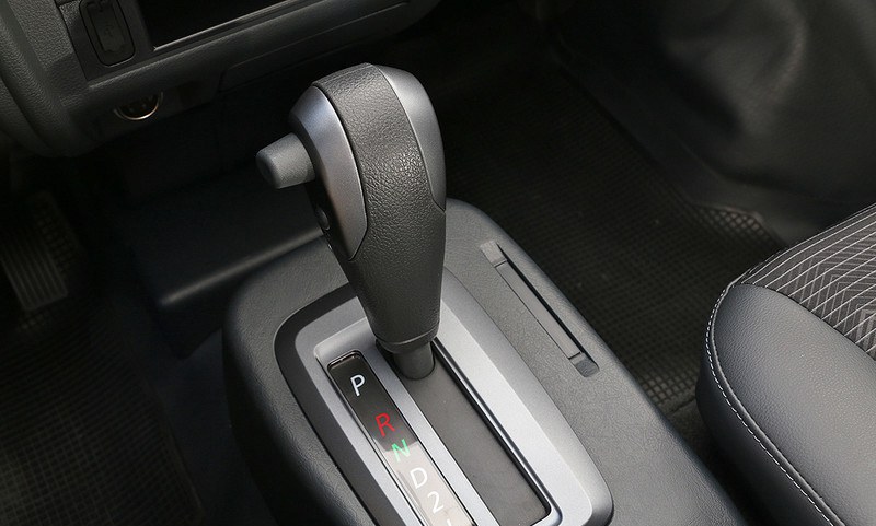 对于菱利a190这台自动挡小货车我觉得安全系数还算可以