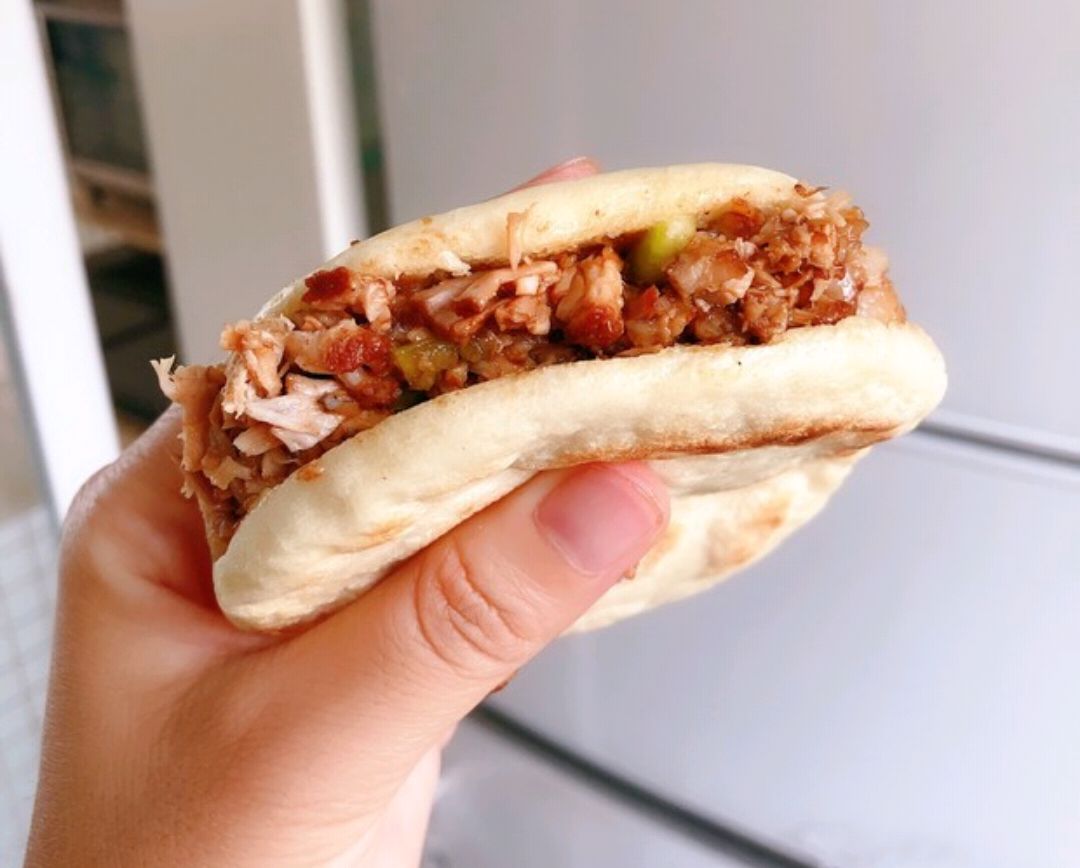 想吃肉夹馍不用买,教你超详细做法,饼酥肉香,肥而不腻好吃极了