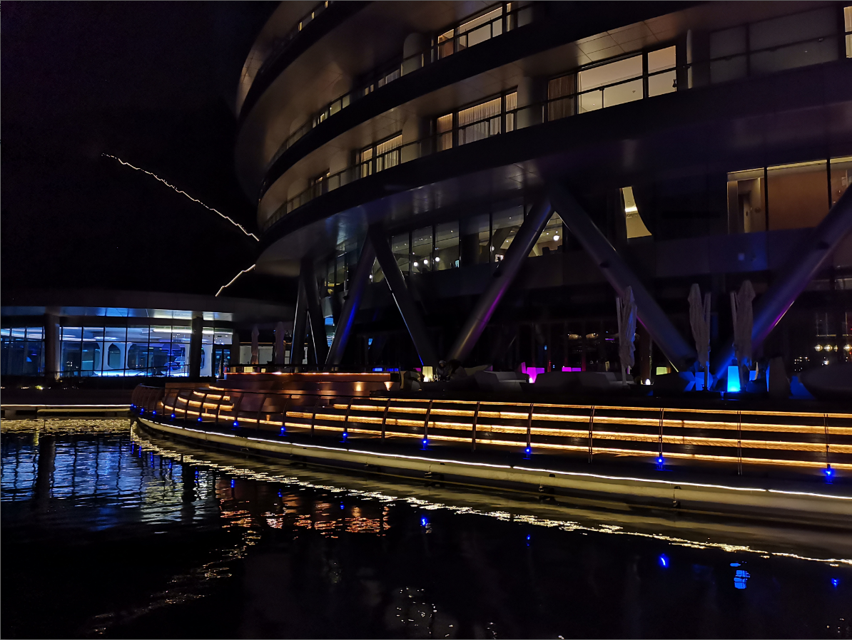 世茂深坑酒店夜景