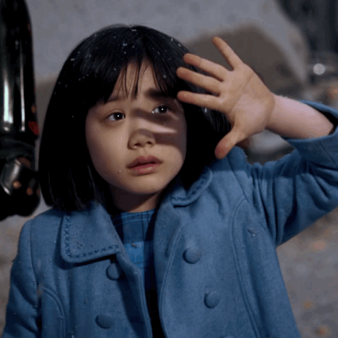 芦田爱菜:3岁出道,7岁片酬上千万,考上日本顶尖学校却被批长残