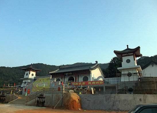 广西南宁香火最旺的十大寺庙,这间最特别,你去过吗