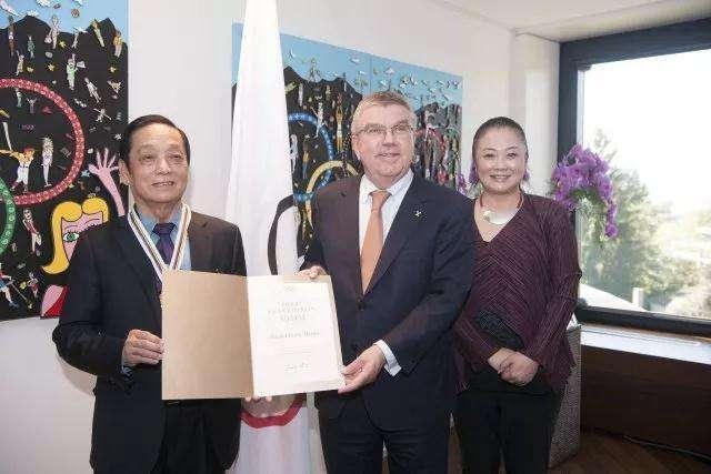 艺术家韩美林获国际奥委会主席颁发"顾拜旦奖"