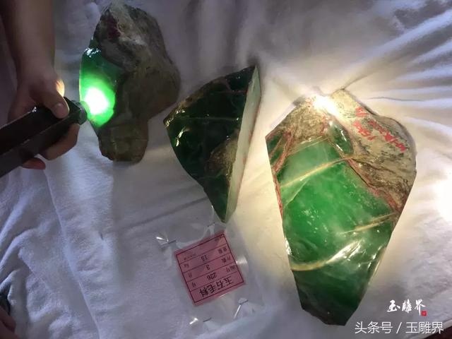 揭陽翡翠公盤揭幕:明星料聚焦,僧多肉少