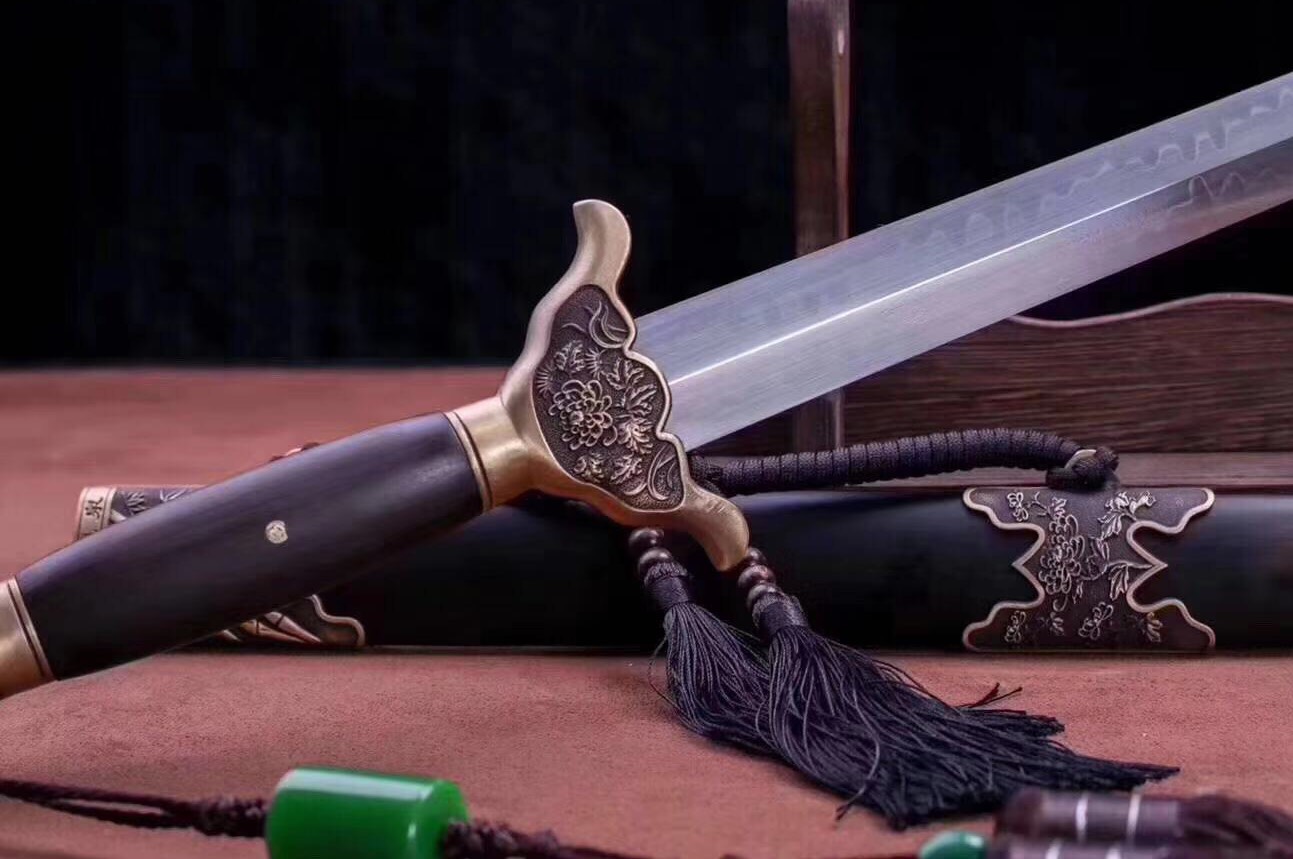 铜装烧刃清剑-紫君,鉴赏