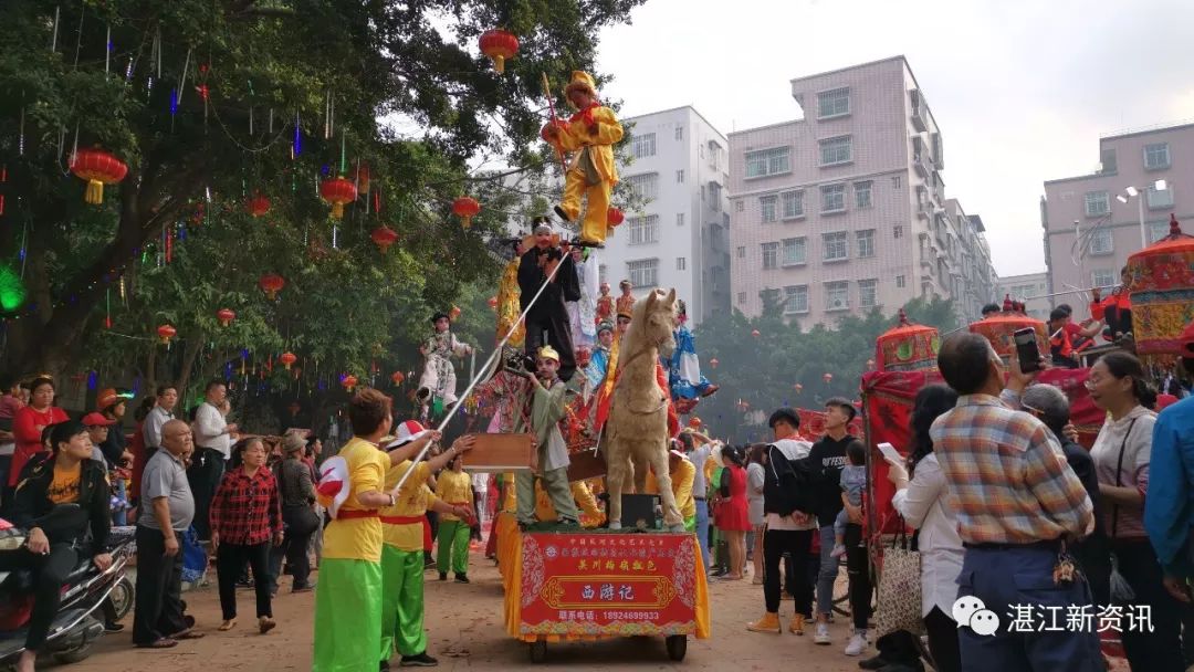湛江赤坎百姓村年例大巡游盛典,百人穿令箭,飘色,精彩纷呈