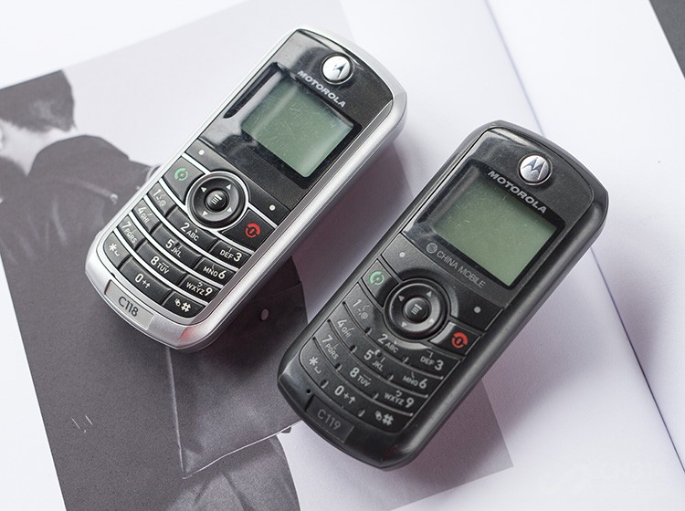 昔日巨头落寞至此 我的记忆里却还有摩托罗拉c系的影子