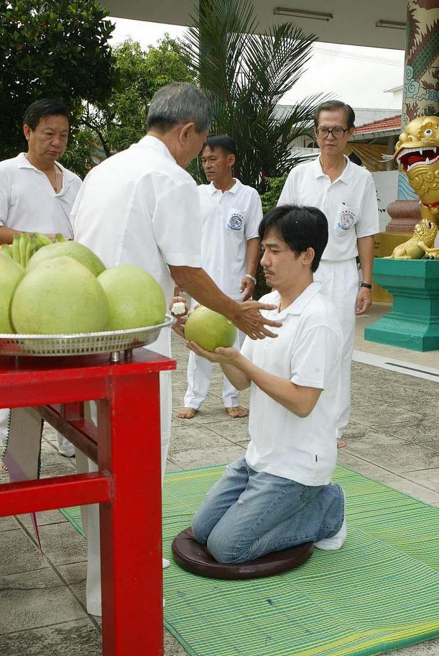 白龙王去世后灵异事件图片