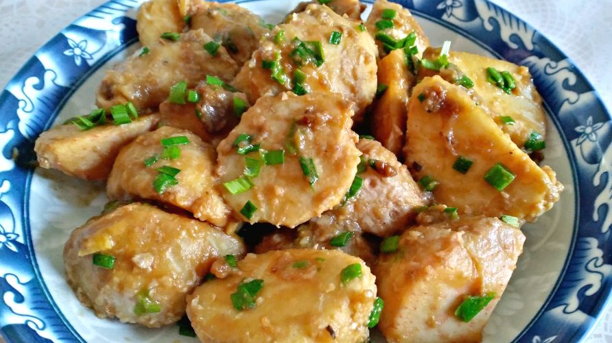 芋头好吃的家常做法,香气四溢,软糯咸香,大鱼大肉都不换