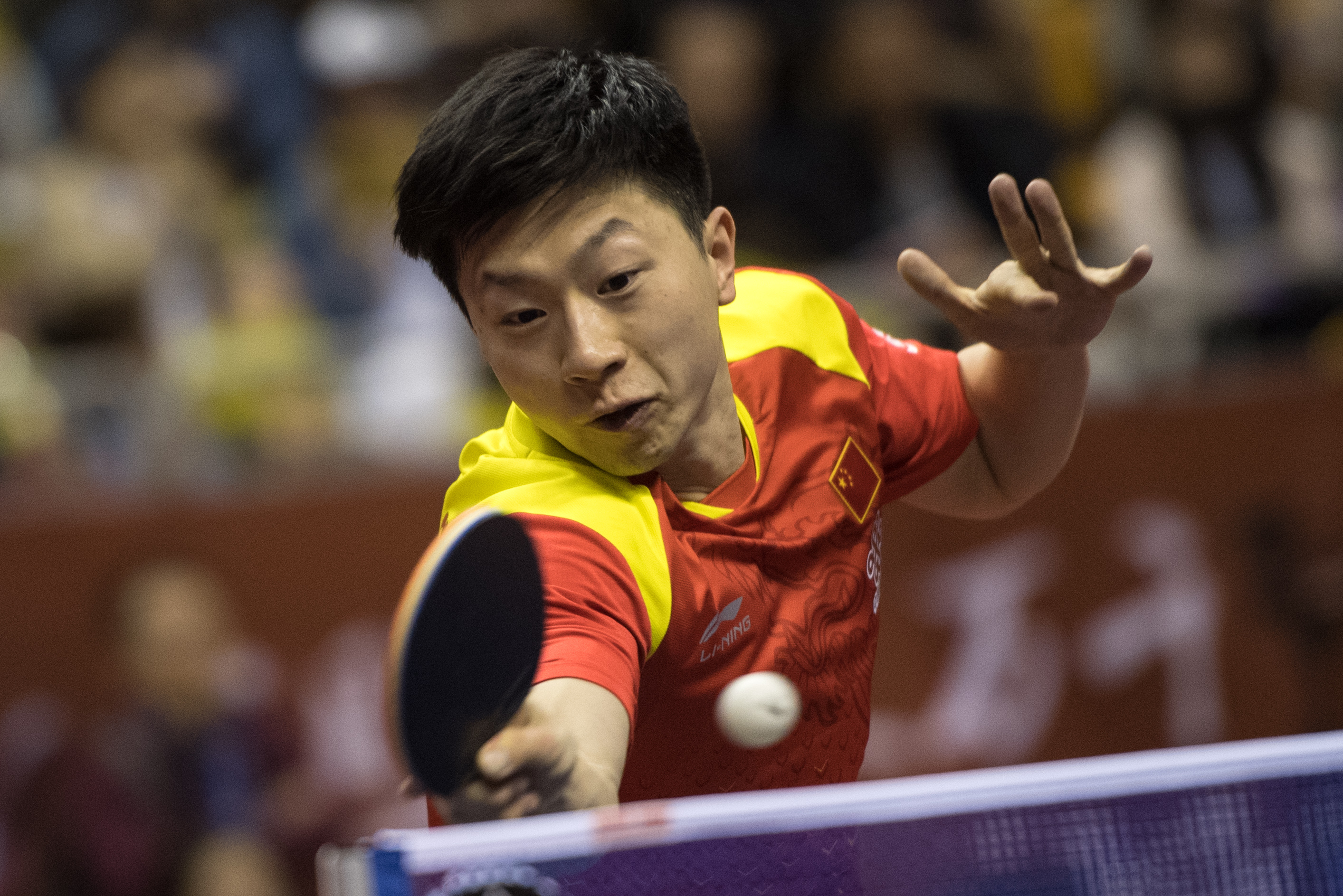 乒乓球——男乒热身赛:马龙胜夏易正(2)