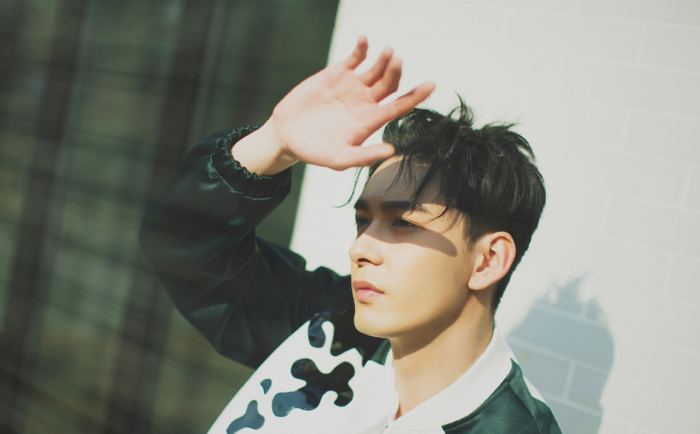 而最近《东宫》也终于是定档了,而且播出时间也简直是一件惊喜.