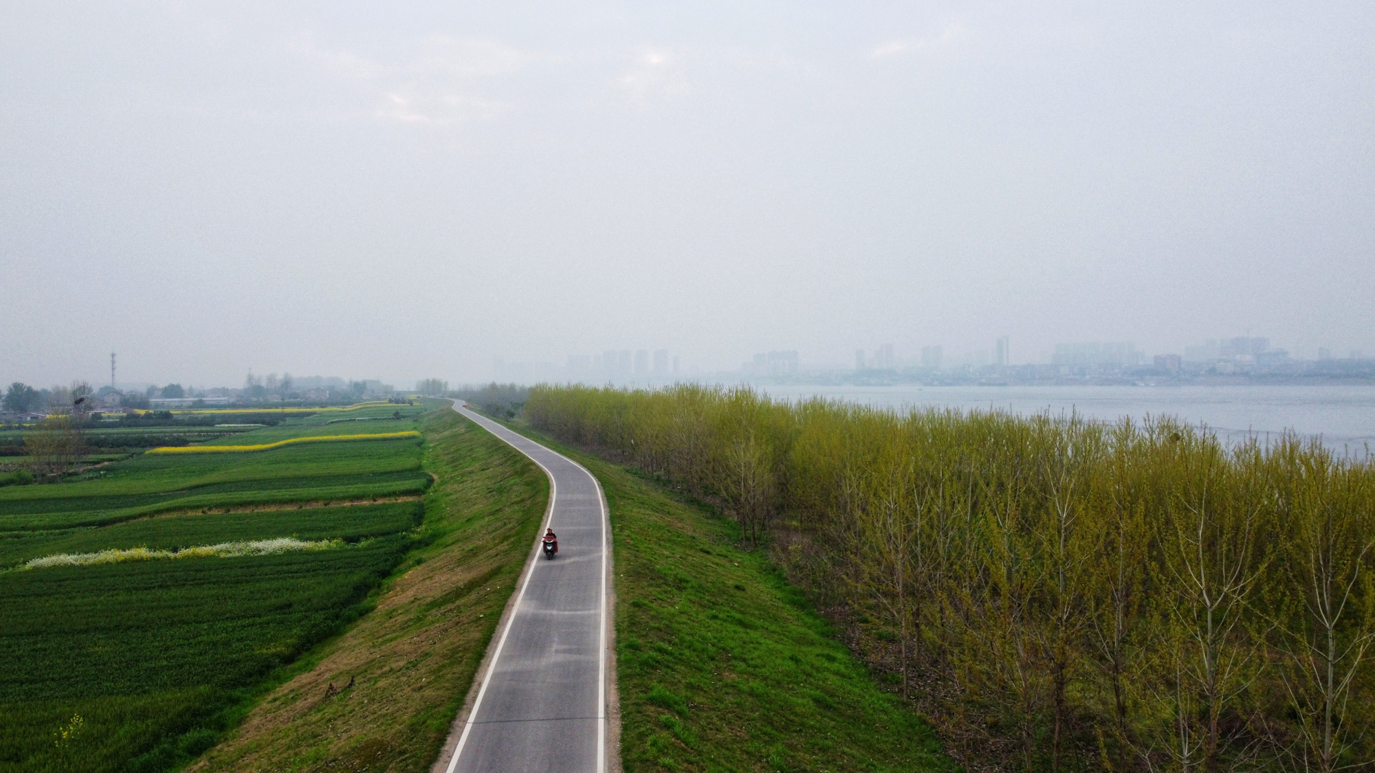 湖北宜昌:2020年清明前的百里洲