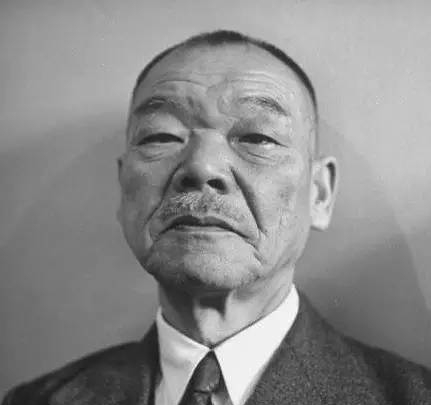 逃脱酷刑的四大恶魔