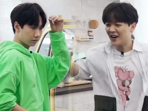 《做家务的男人》尤长靖取关汪苏泷,"苏尤茶"cp疑似私下已闹掰