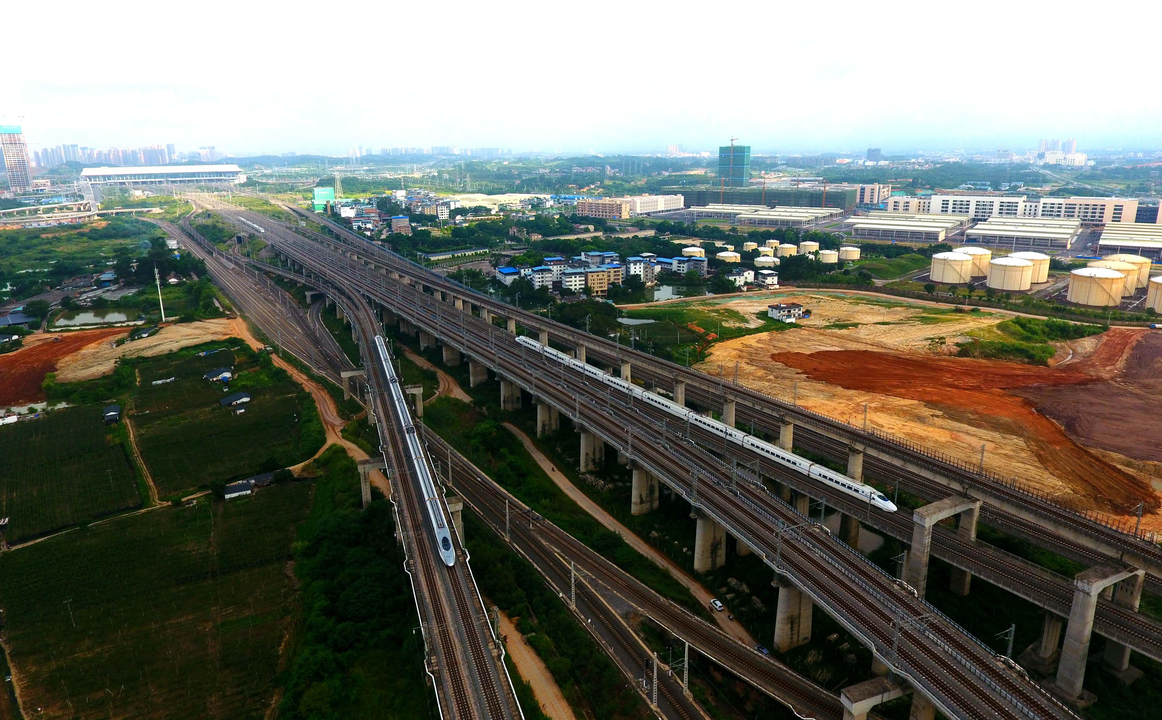 广西铁路展新颜(18)