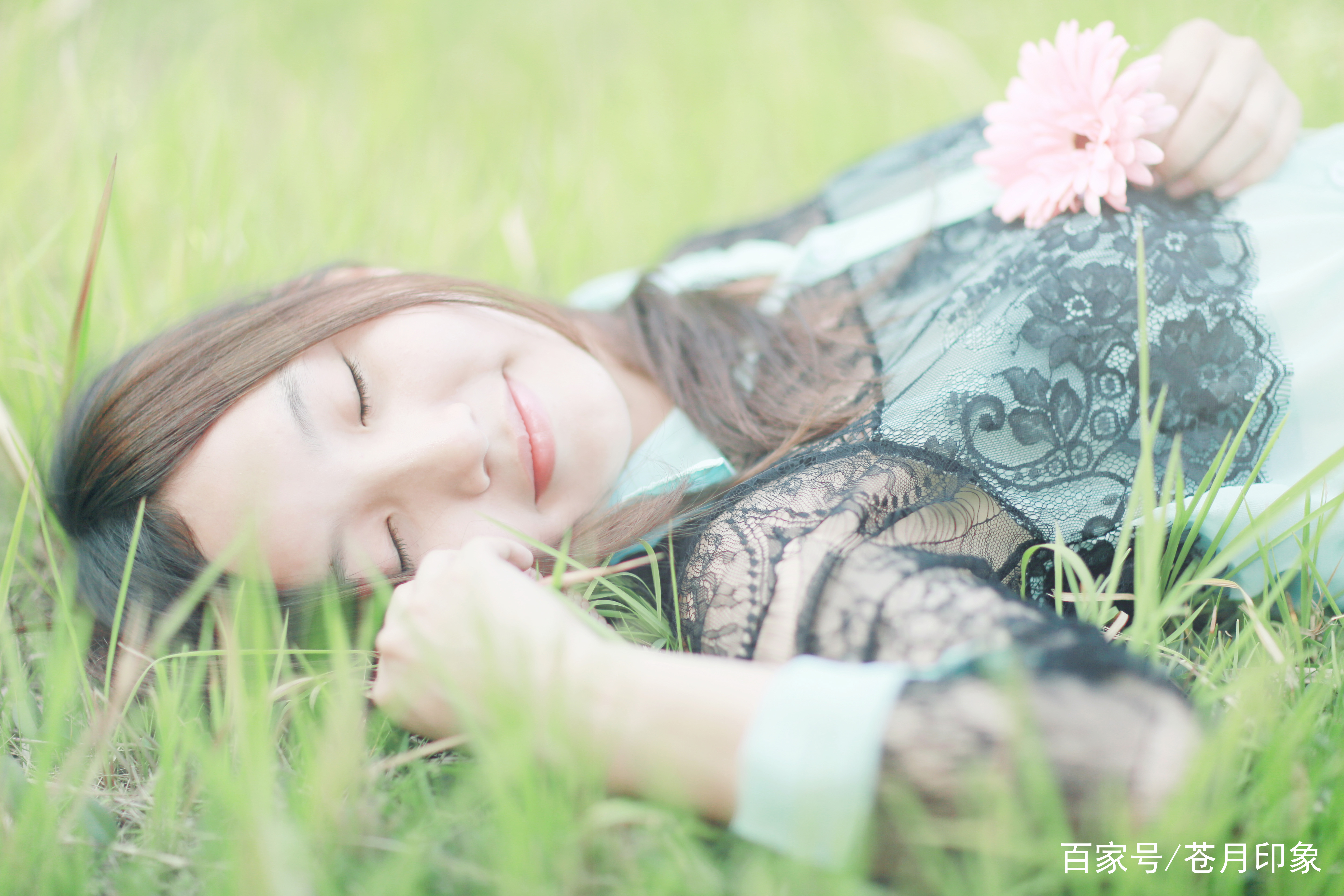 优菈乳液狂飙-你的护肤新宠离别干燥肌-卯居游戏网