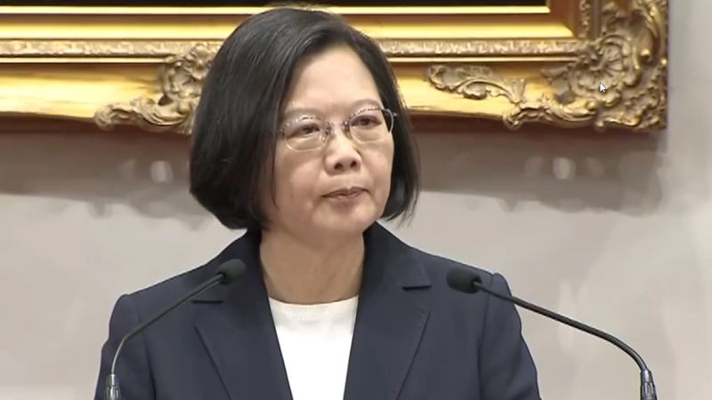 #所罗门群岛决定与台湾断交#【故作镇定，蔡英文这句话暴露了！“中国、台湾必须要勇敢团结”】9月16日，所罗门群岛总理梅纳西索加瓦雷召开内阁会议 ...