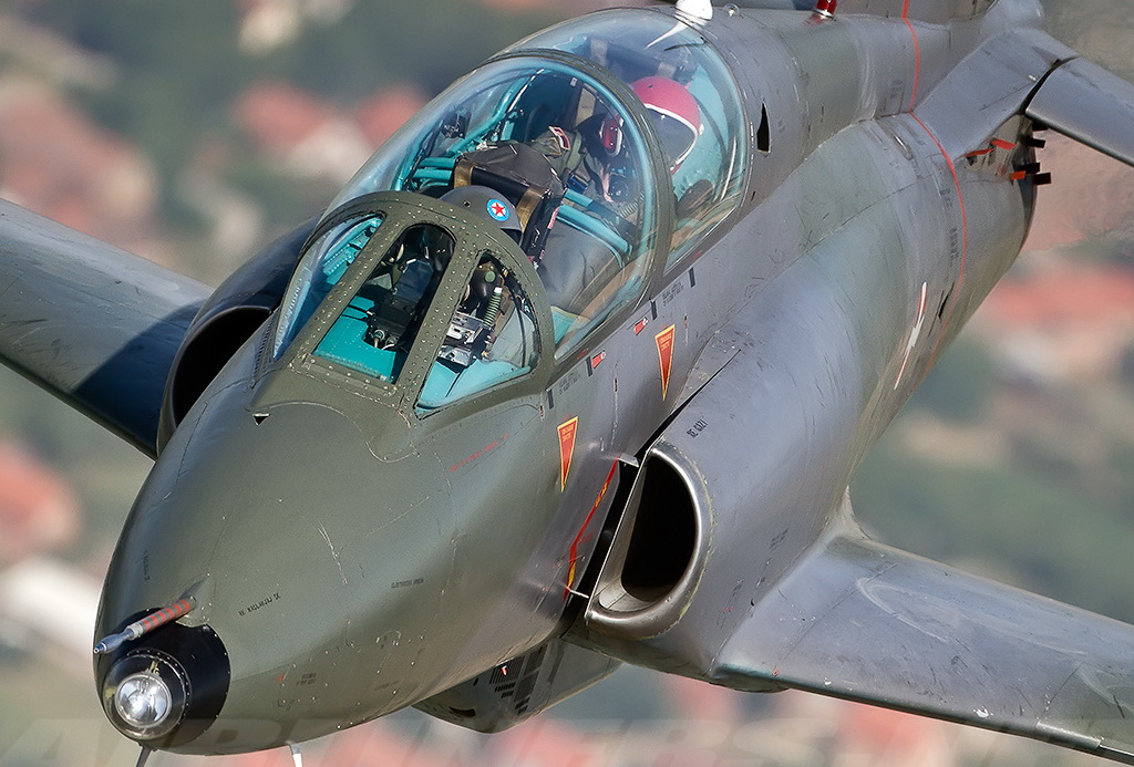 ef-2000"台风"战斗机 转载自百家号作者:武装志