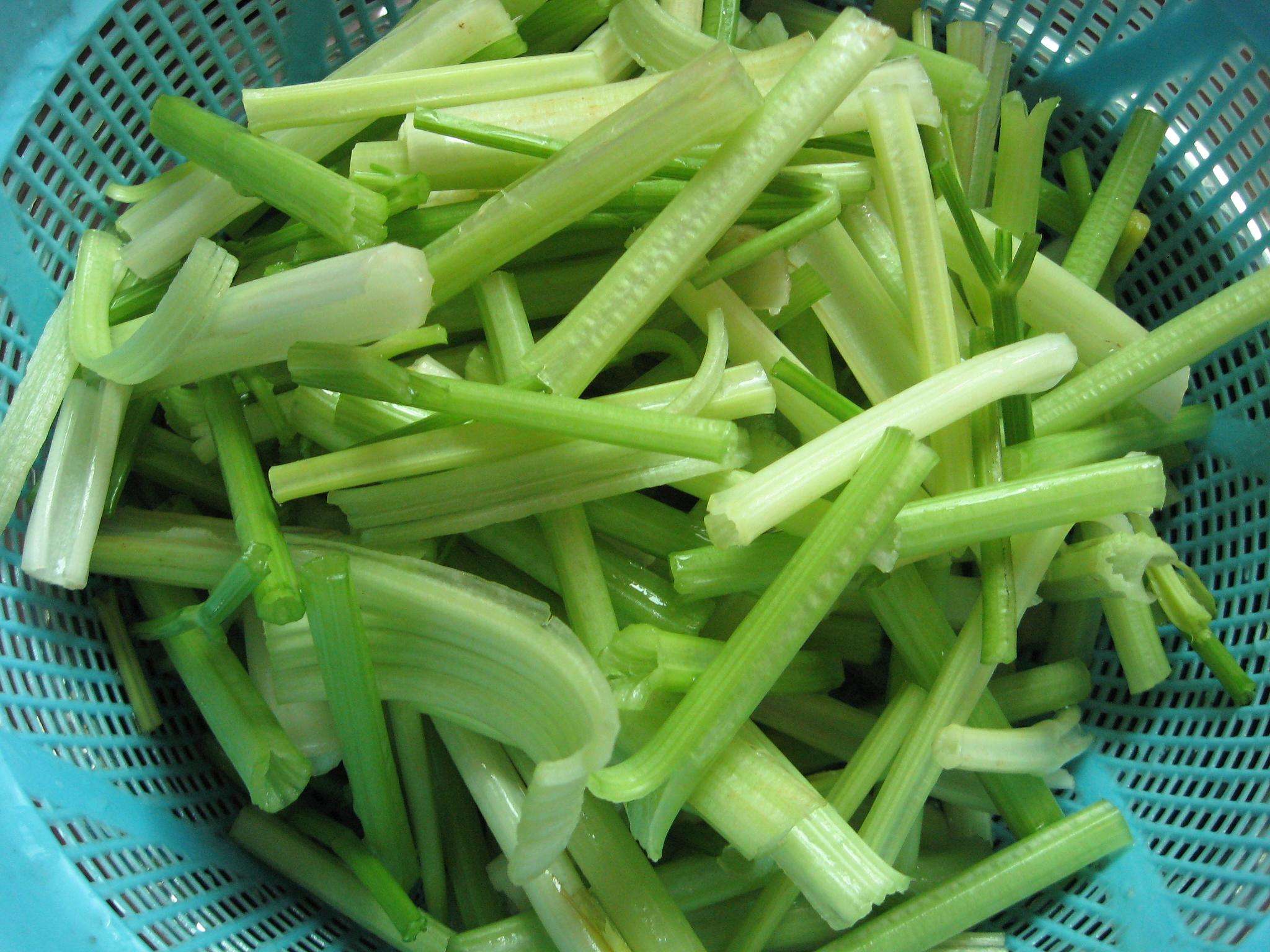 元旦过后多吃些蔬菜,清理肠胃去油腻,试试这道菜