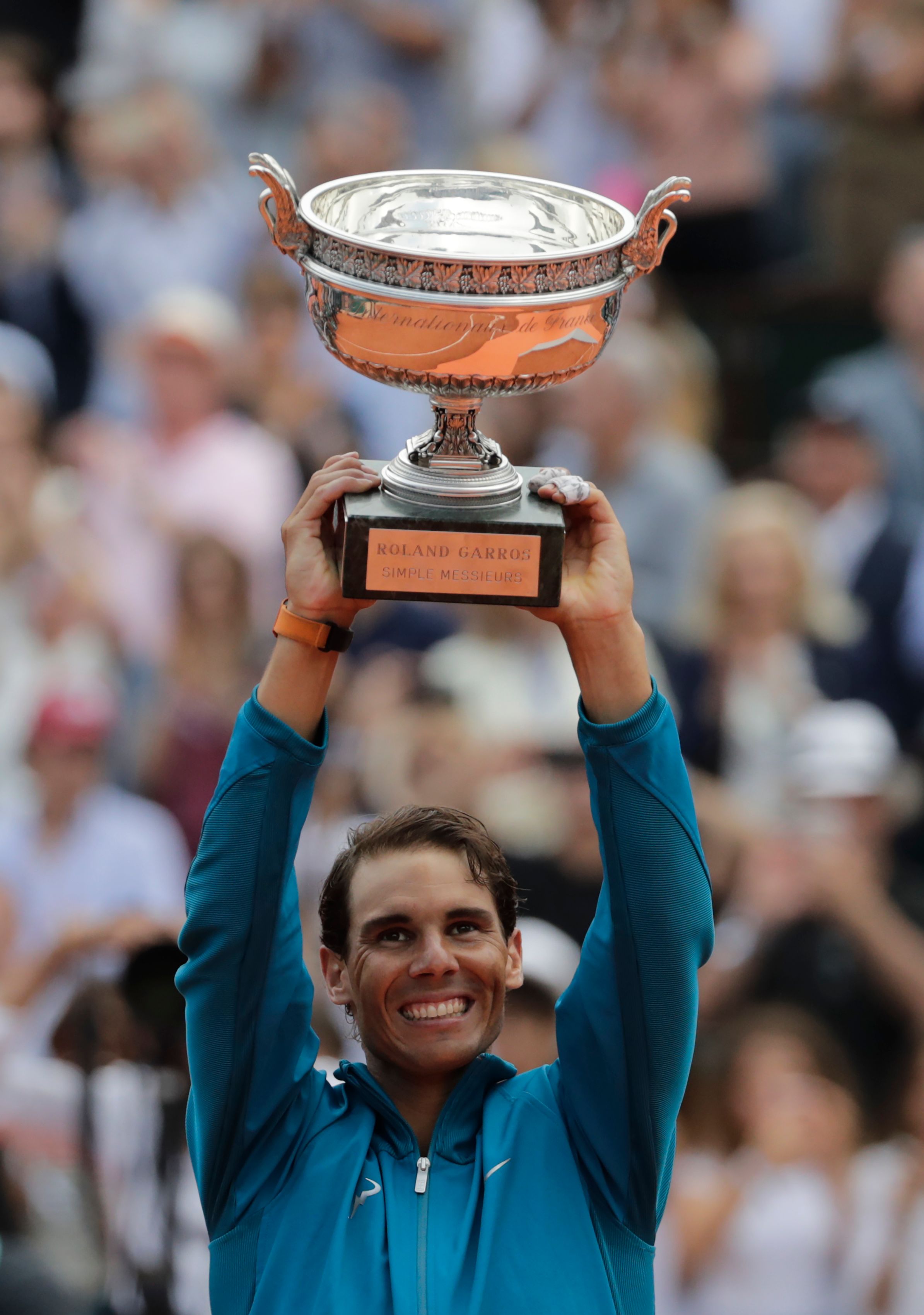 网球——法网:纳达尔男单夺冠(30)