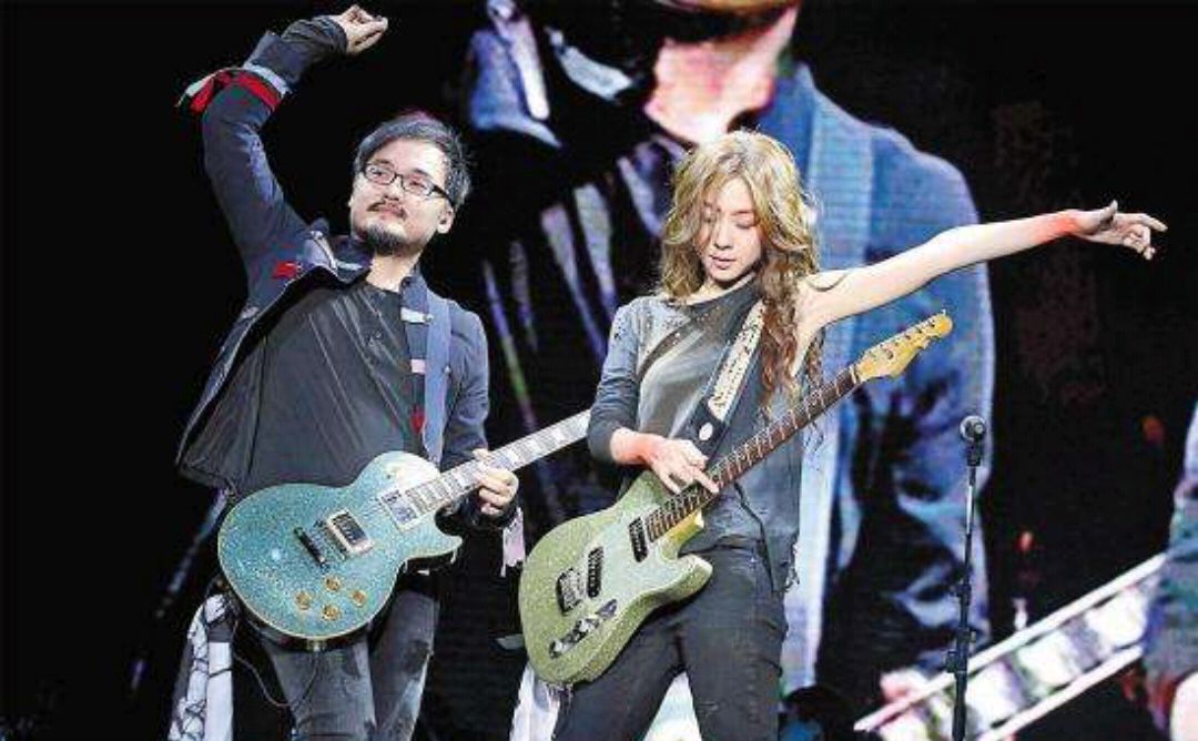 玩了18年?相恋18年的陈绮贞与钟成虎分手,网友:还有真爱吗?