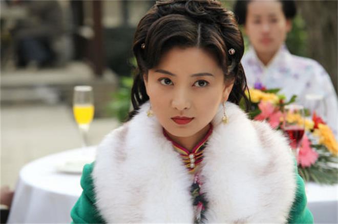 沈眉庄因发福被导演嫌弃,吐槽与照片不符,如今减肥成功演女干部