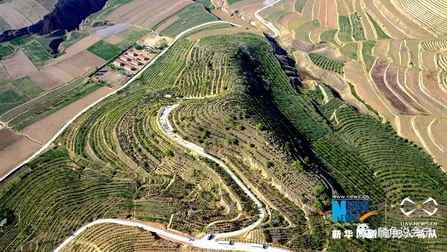 会宁两位农民诗人眼中的红嘴山和郭富山
