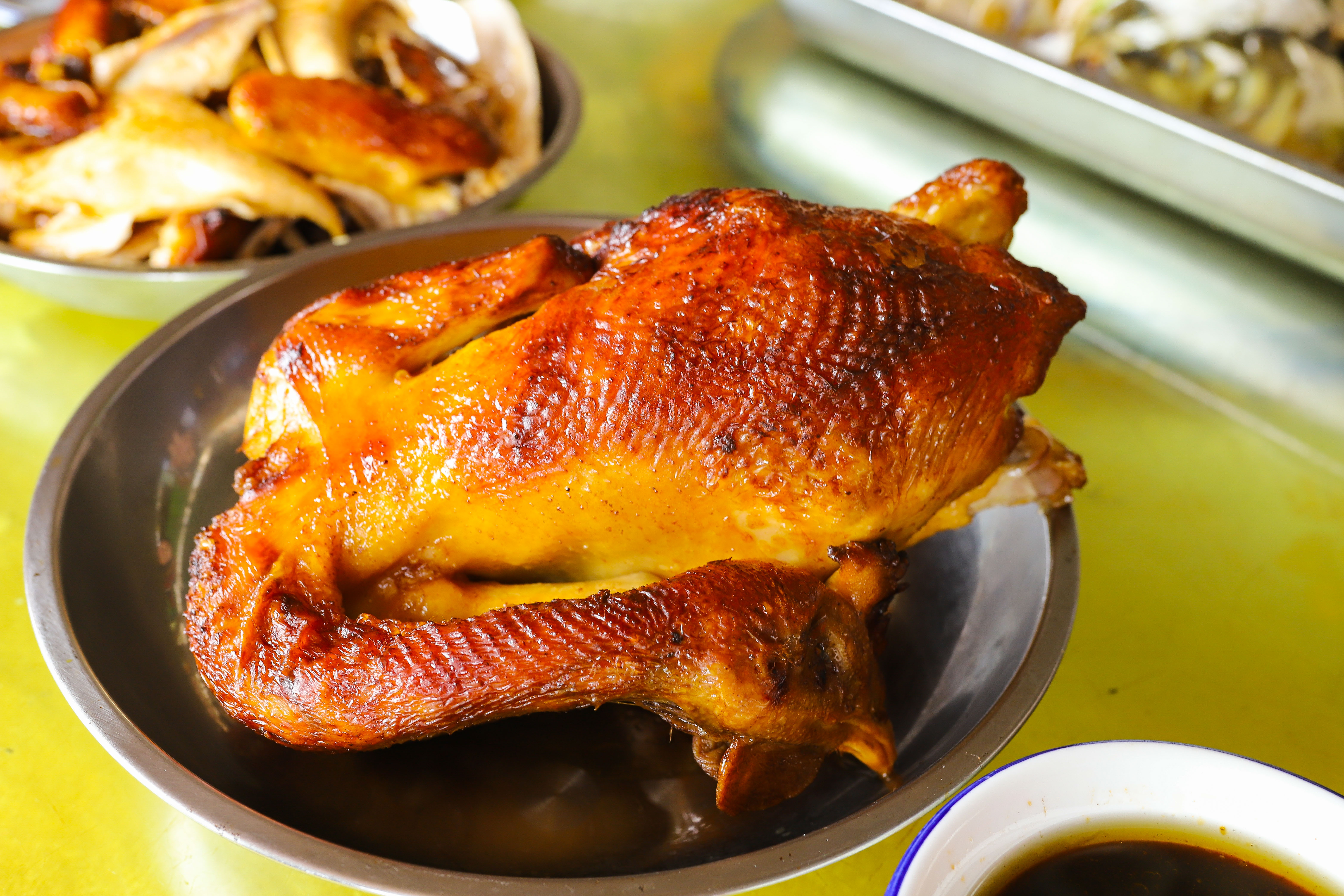 论窑鸡是如何炼成的!大神级美食用竟用这样的木材,香味扑鼻