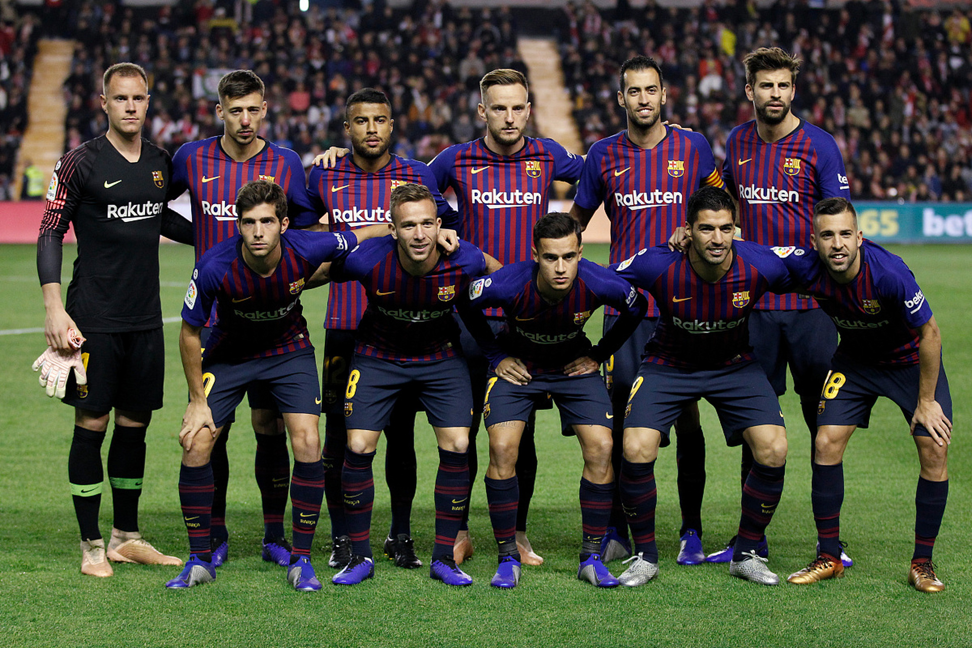 巴萨球队现状:从巅峰到谷底,这次还能反弹吗?