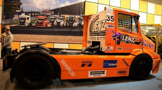 "巨无霸"欧洲卡车锦标赛奔驰赛车