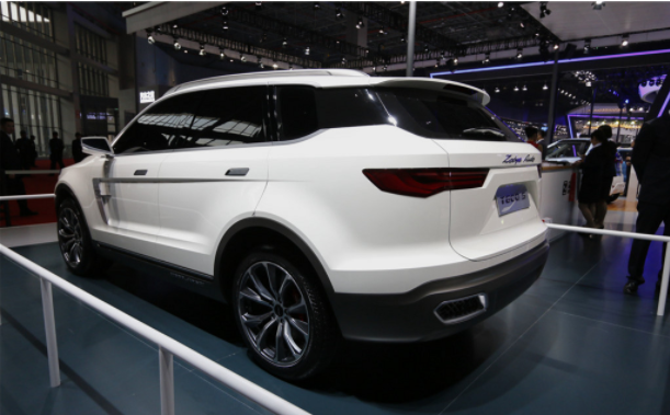 网红汽车品牌众泰t900华丽亮相