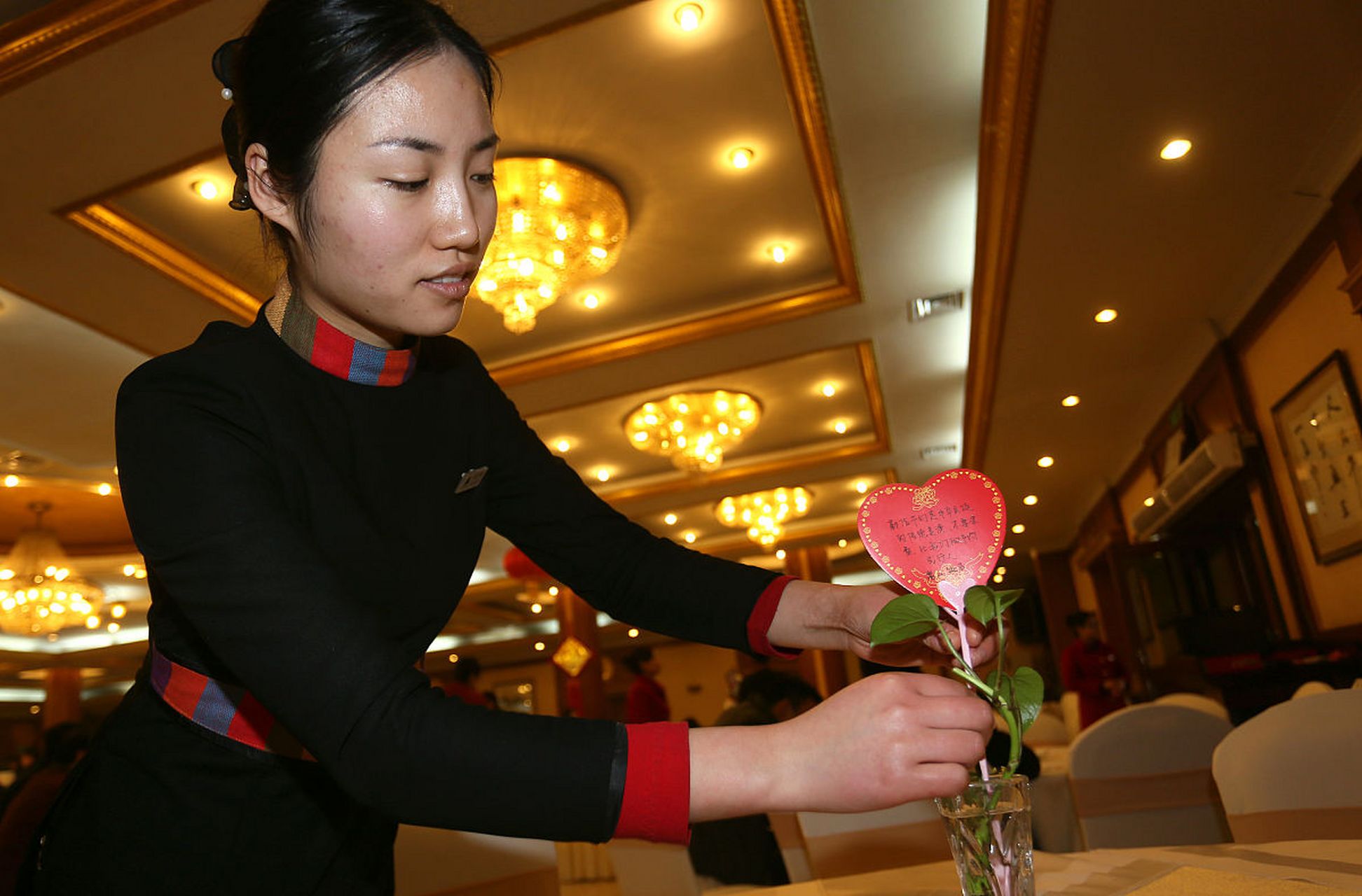 我原本和女儿女婿一家人生活得和乐融融,但是一天晚