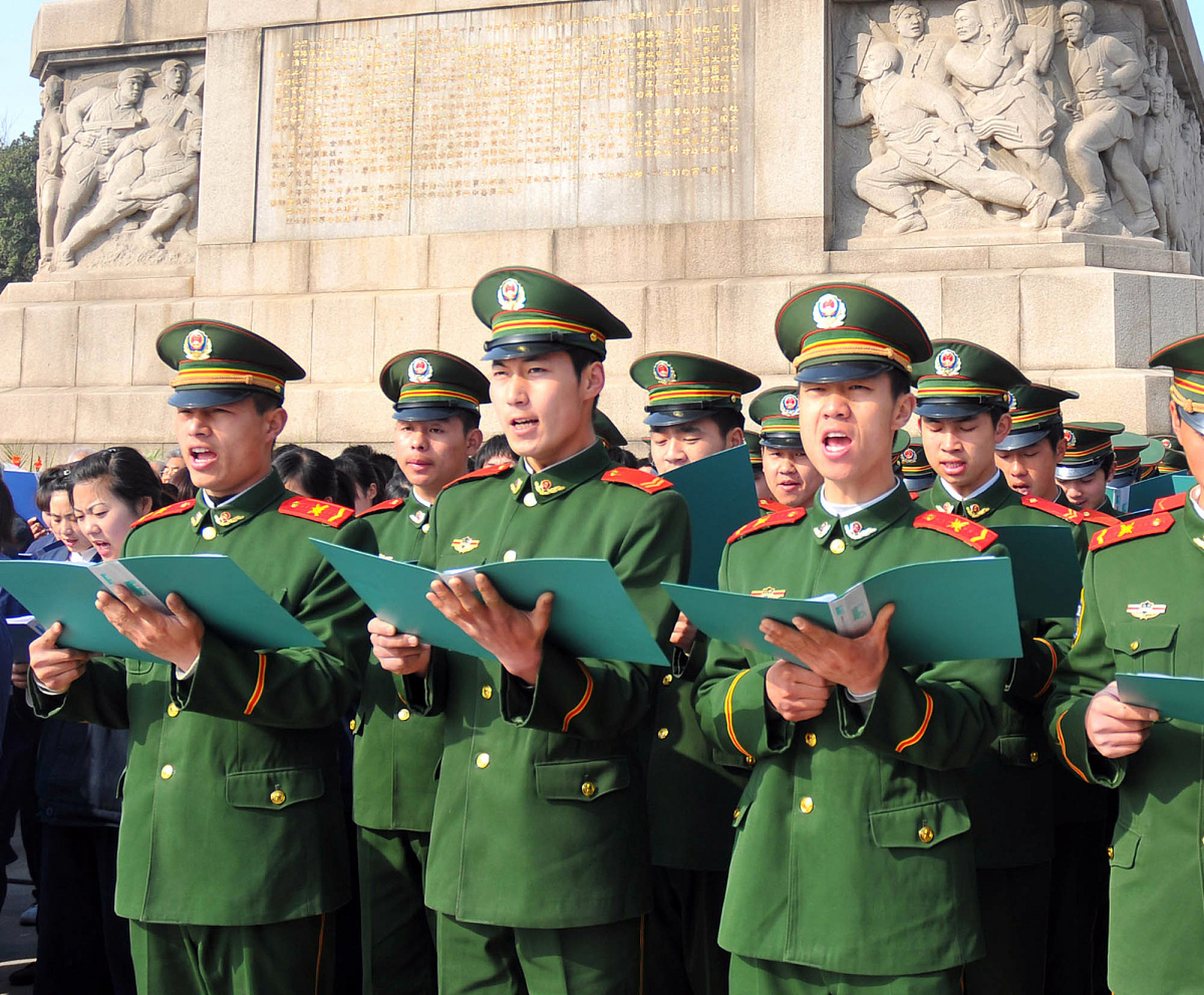 山东三大警备区 第一,济南警备区(正师级) 第二,青岛警备区(正师级)