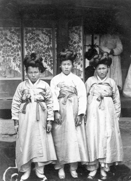 早期韩服图片历史图片