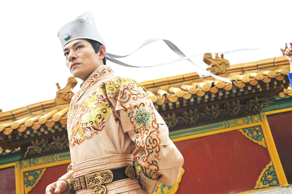 杜奕衡独领《龙门飞甲》影版剧版 获赞"龙门"第一人
