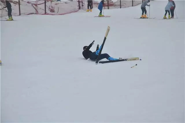 红崖谷滑雪场门票活动来啦