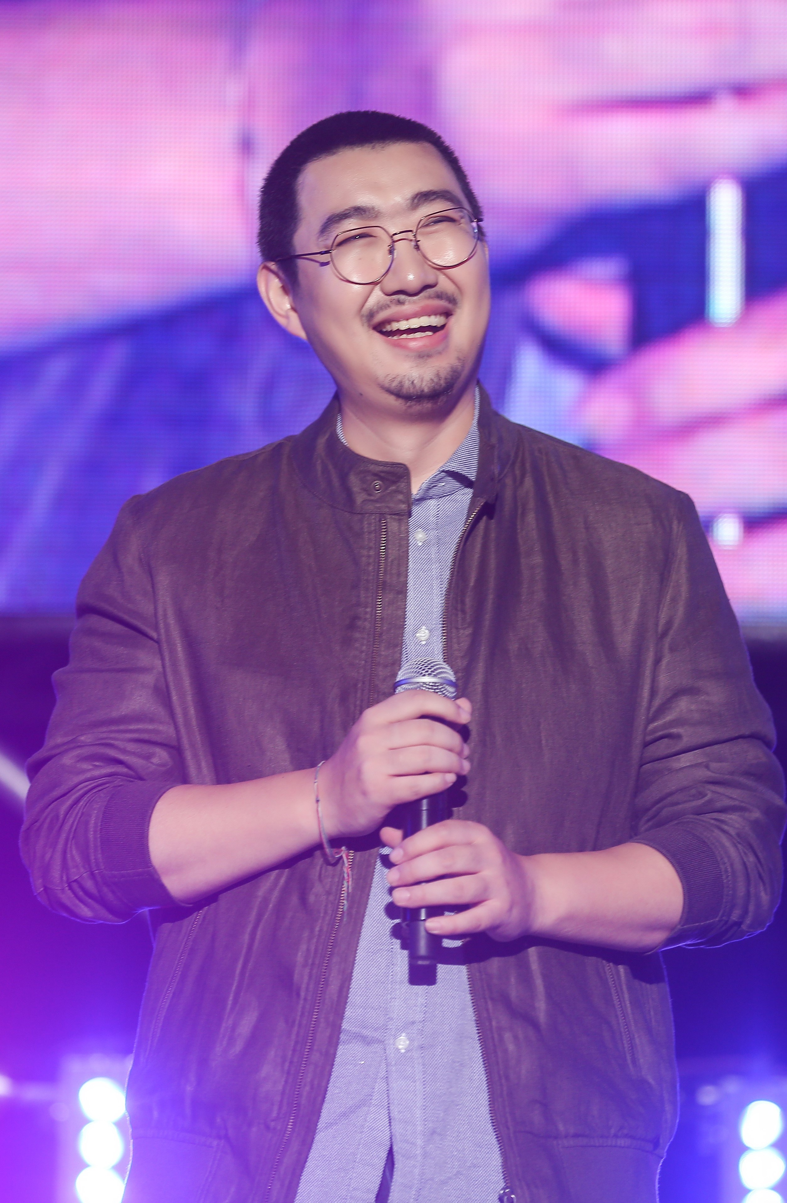 南派三叔助阵八一七稻米节 透露筹备黑瞎子大电影