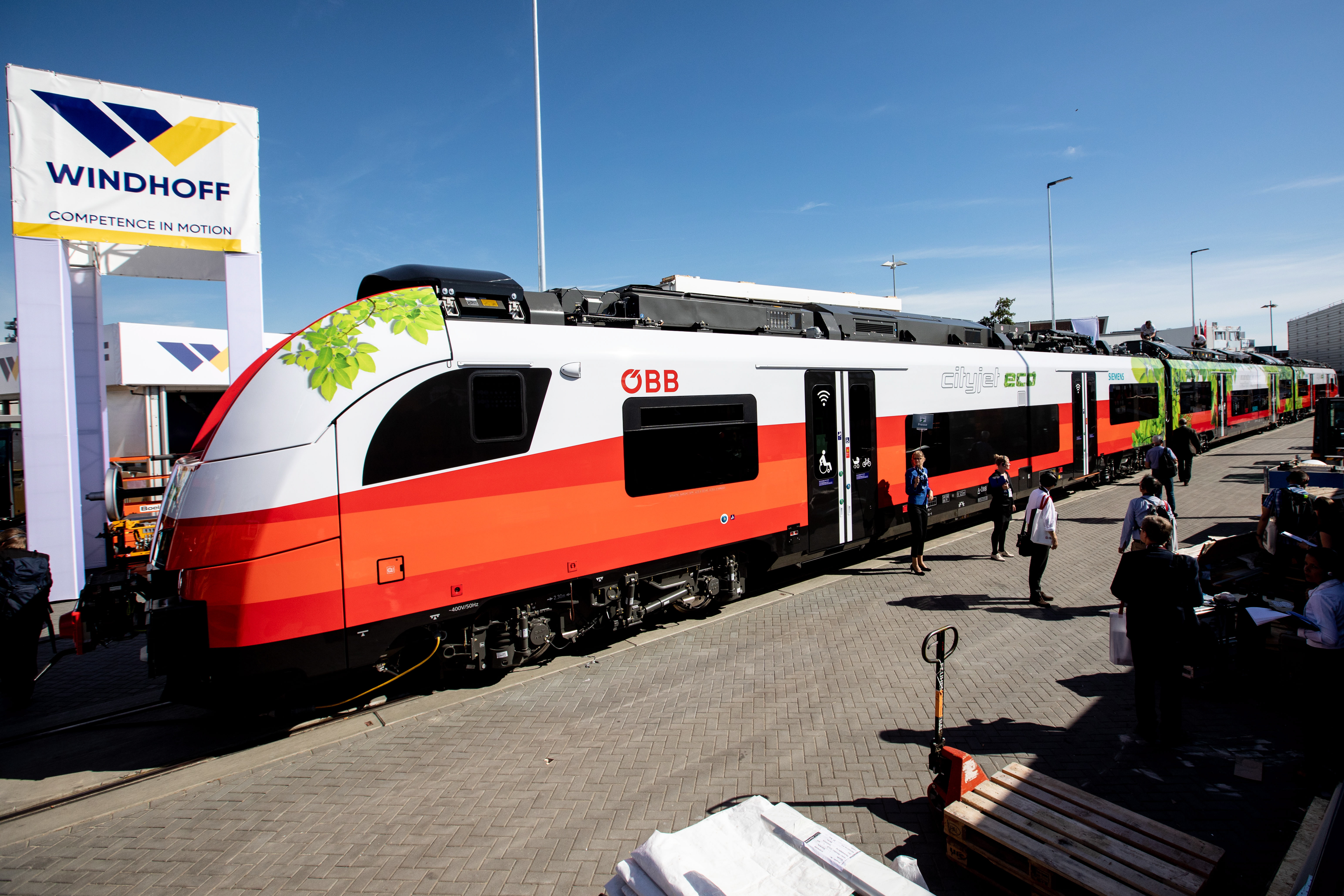 德国柏林国际轨道交通技术展(6)