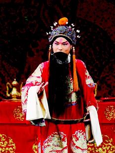 谭门七代成就梨园传奇,著名京剧表演艺术家谭孝曾坦言——谭家人最