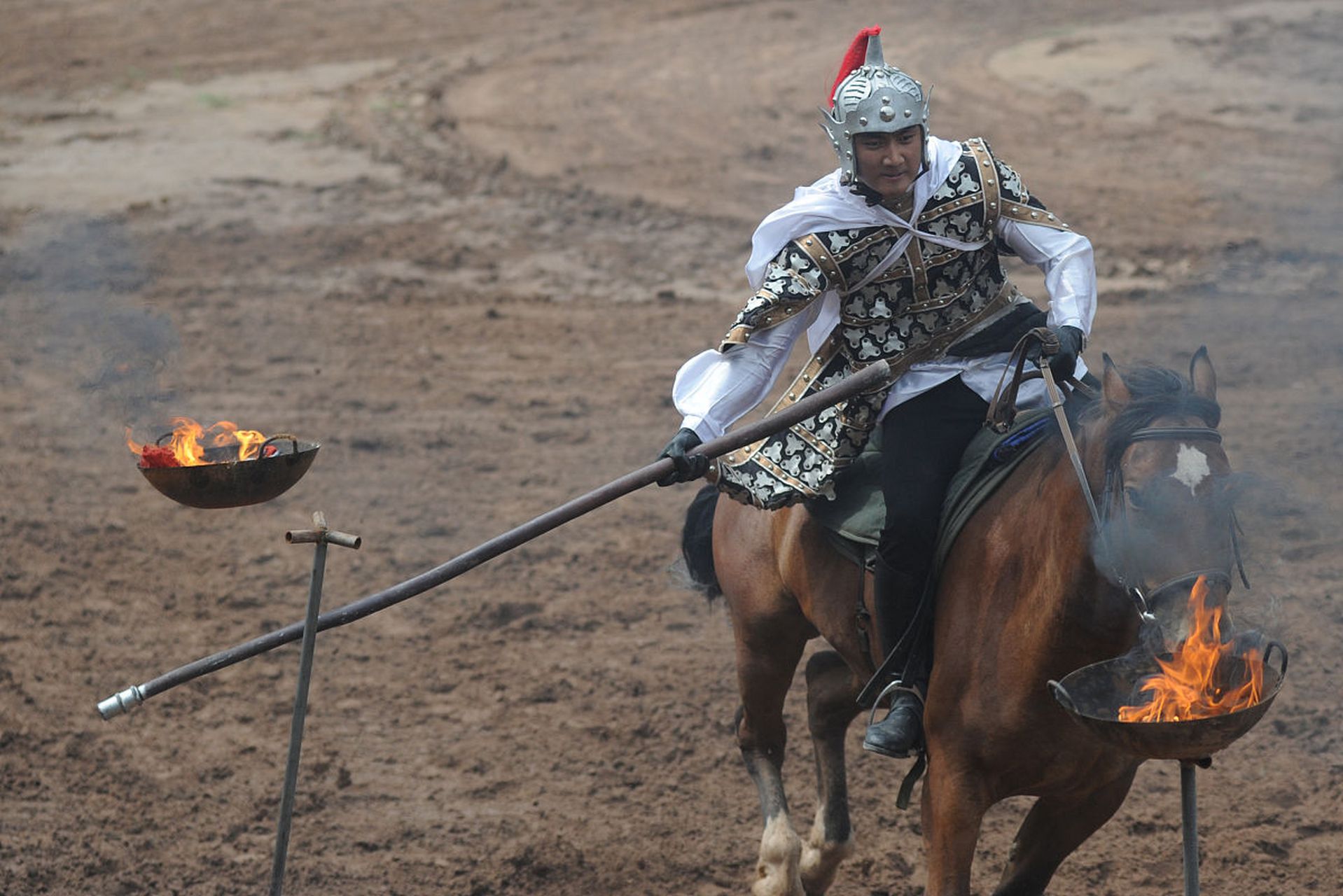 说到古代军事,大家都知道骑兵是很牛的存在,真的!