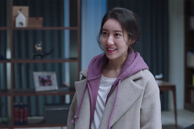 《都挺好》大嫂吴非衣品受称赞,剧中7套休闲穿搭,气质不输明玉