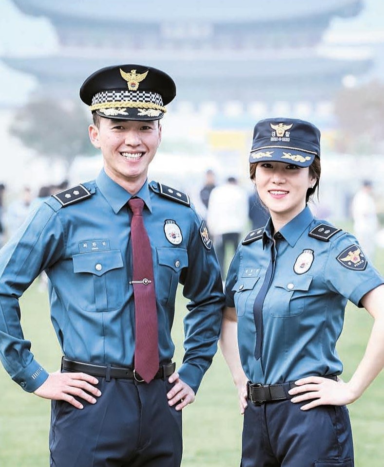南朝鲜警察图片
