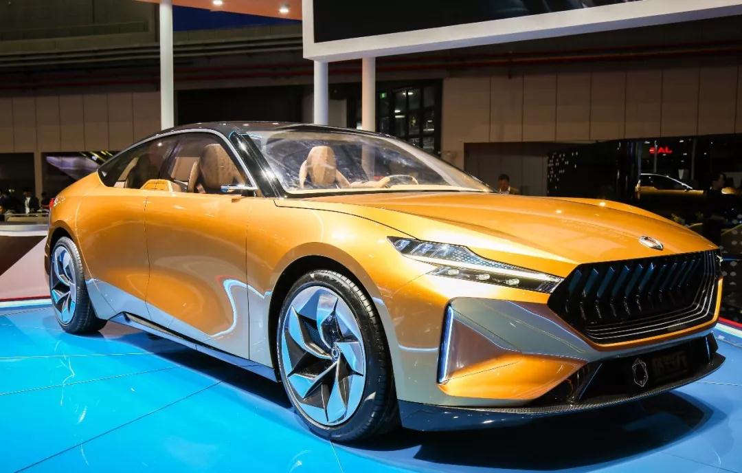 格罗夫氢能乘用车全系亮相上海车展,预售同步开启