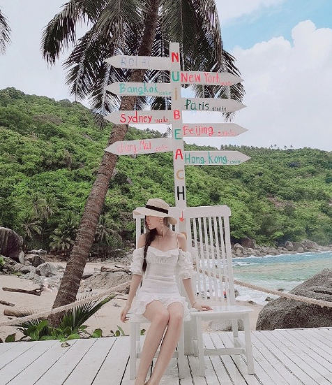 腐团儿晒海边美照,坦言希望有人能陪她,欣赏夏日海边美景